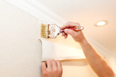 Pose de papier peint à Couquèques — revêtements muraux et toiles de verre